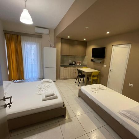 Eliona Apartments Саранда Екстер'єр фото