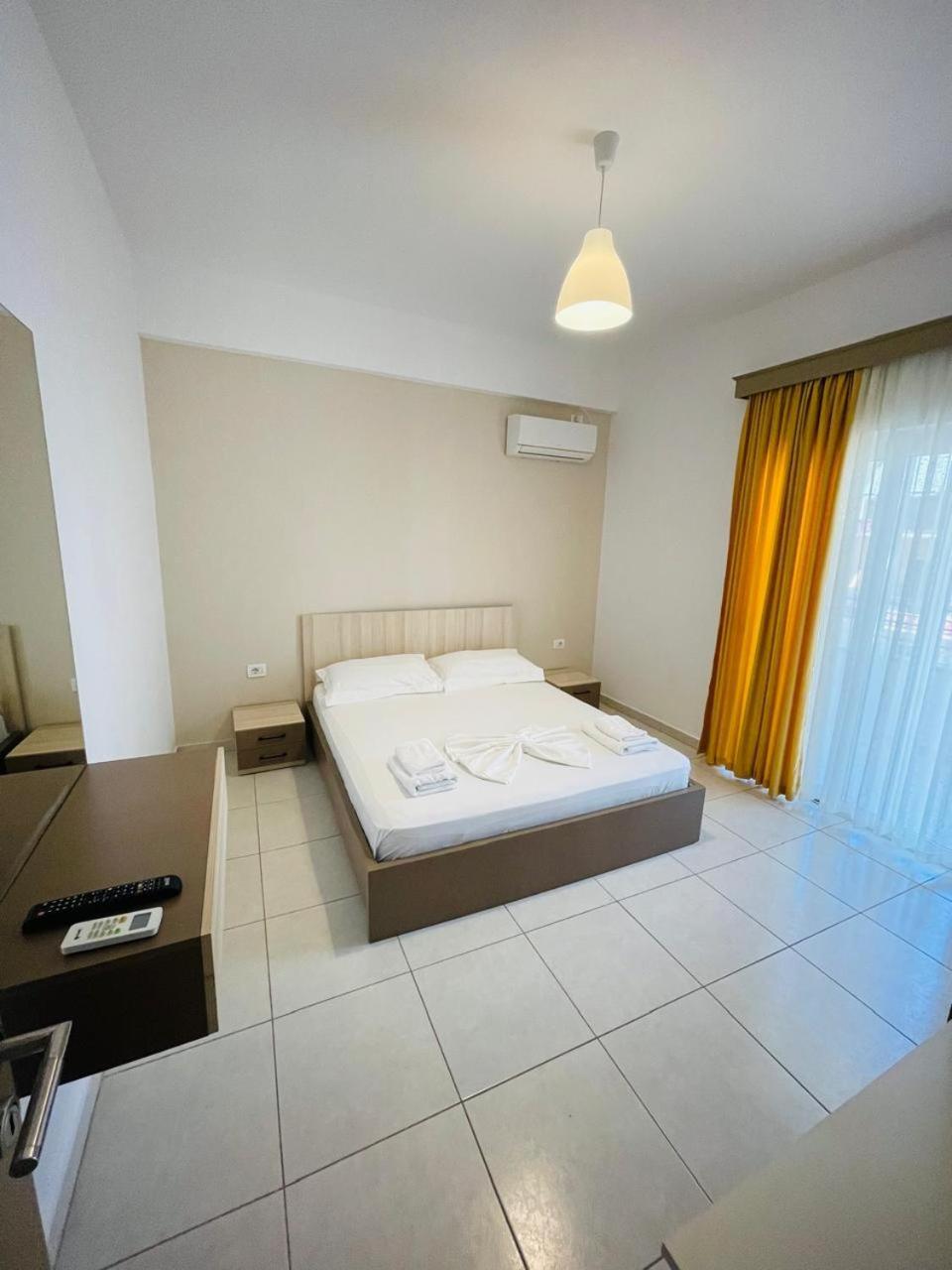 Eliona Apartments Саранда Екстер'єр фото